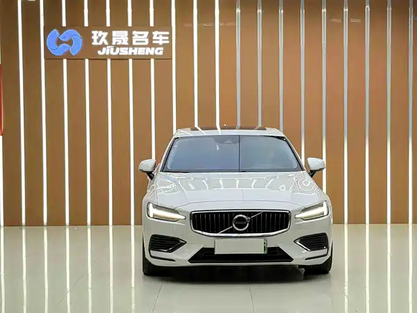 Volvo S60 Plug-In Hybrid 2021
