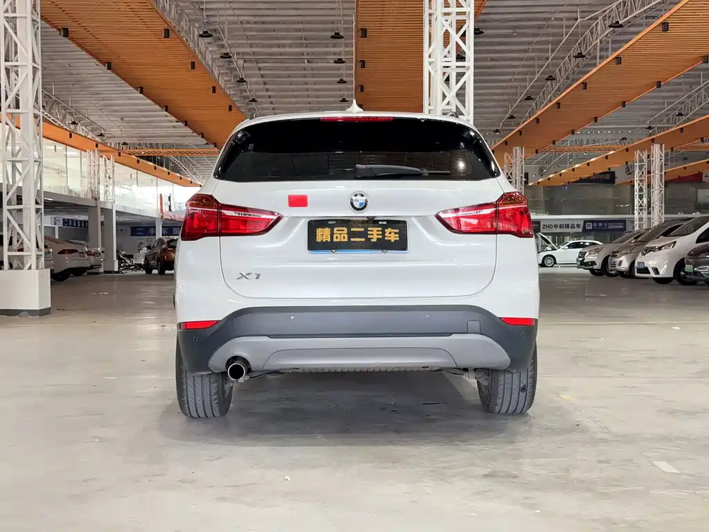 BMW X1 2019 — фото 9