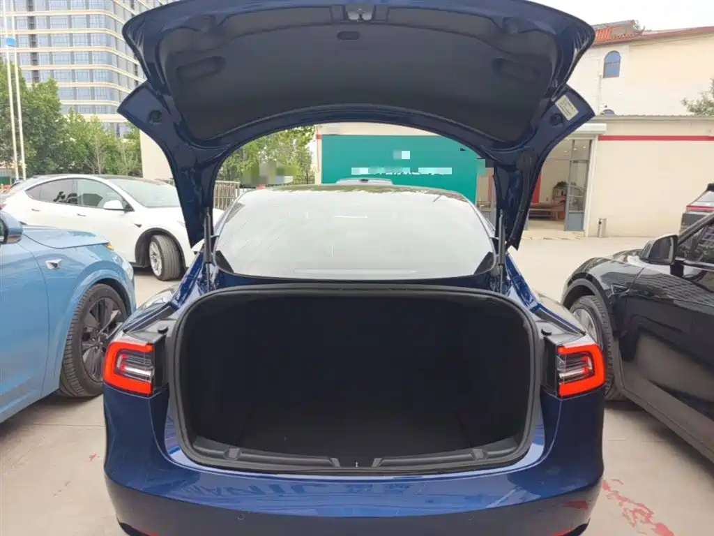 Tesla Model 3 2019 — фото 19