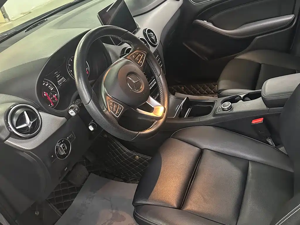 Mercedes-Benz B-Class 2018 — фото 3
