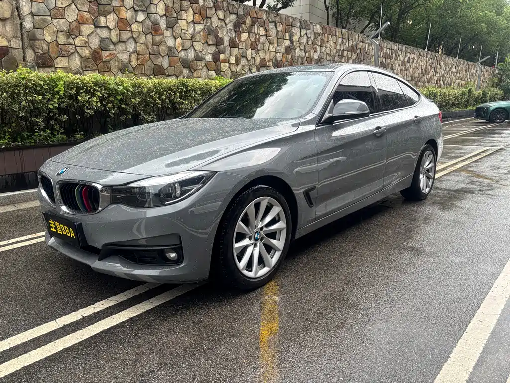 BMW 3 Series GT 2018 — фото 1