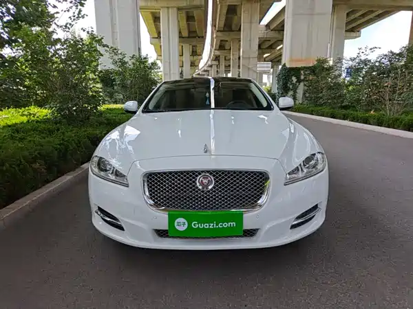Jaguar XJ 2014