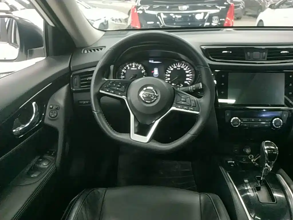 Nissan X-Trail 2021