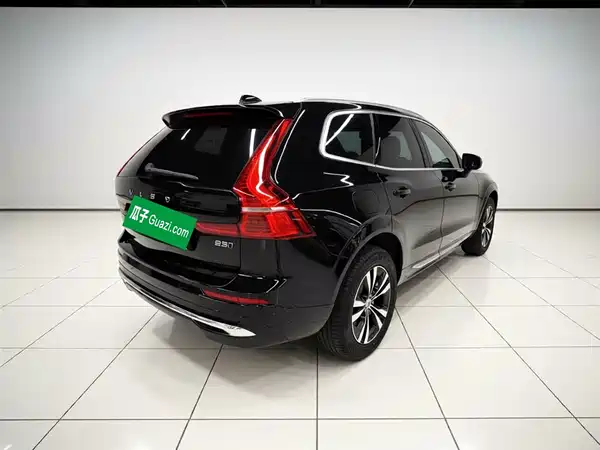 Volvo XC60 2024