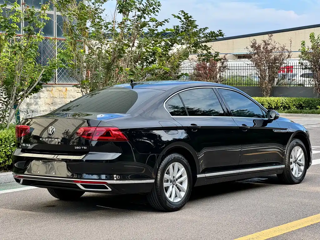 Volkswagen Magotan 2022