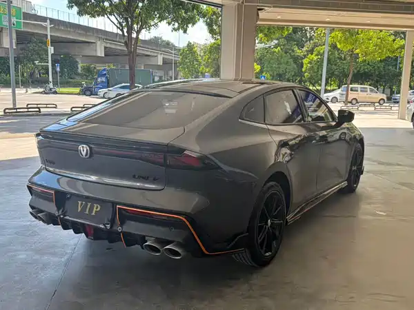 Changan UNI-V 2022