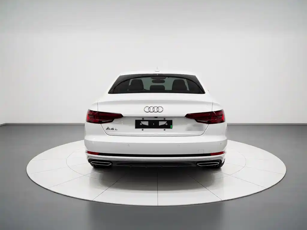 Audi A4L 2019