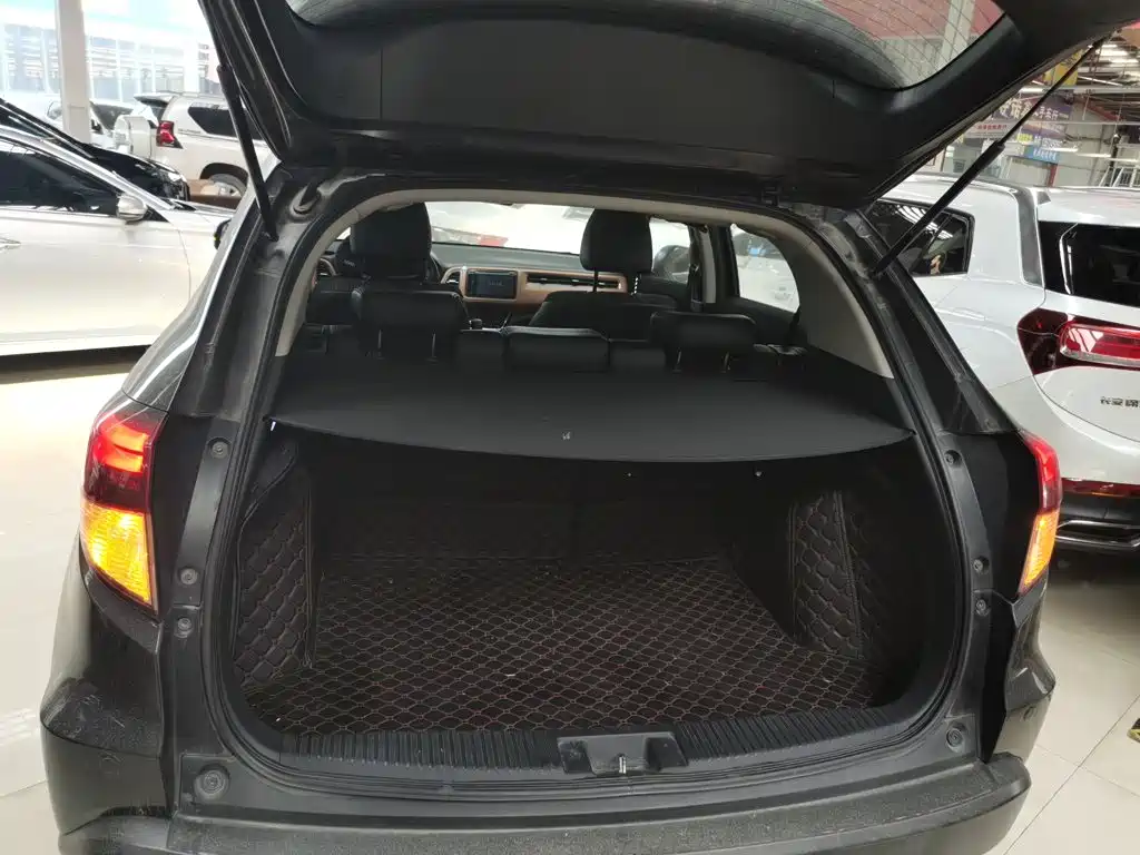 Honda Vezel 2015 — фото 19