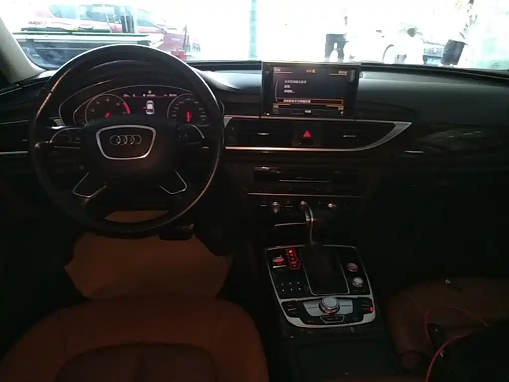 Audi A6L 2015 — фото 10
