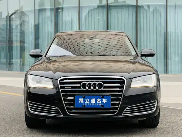 Audi A8 2013
