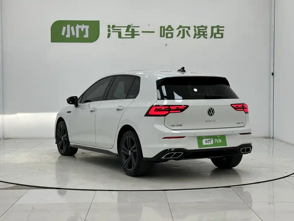 Volkswagen Golf 2023