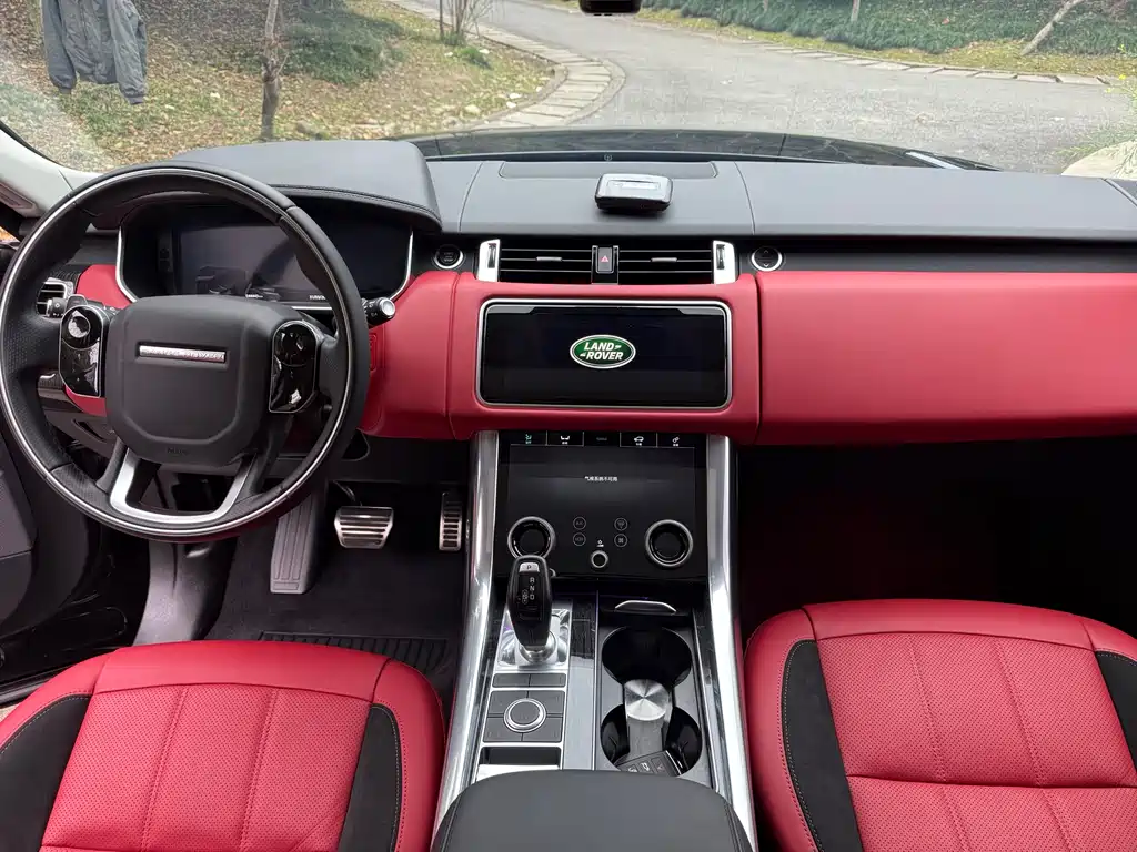 Land Rover Sport 2022 — фото 10