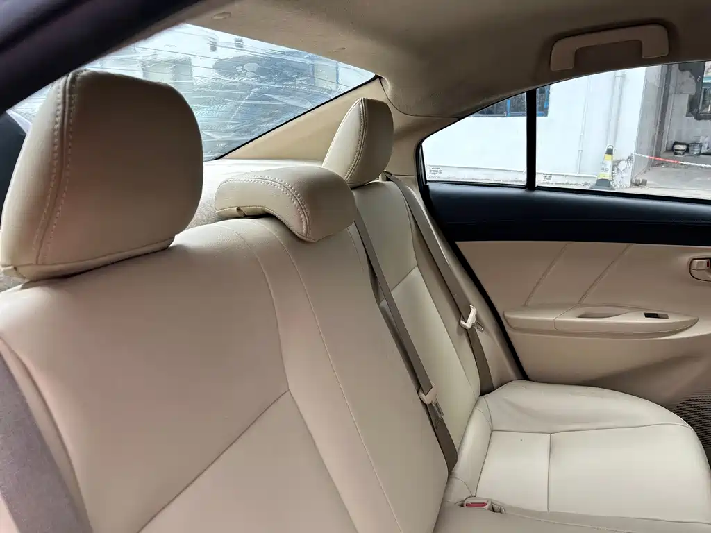 Toyota Vios 2015 — фото 26