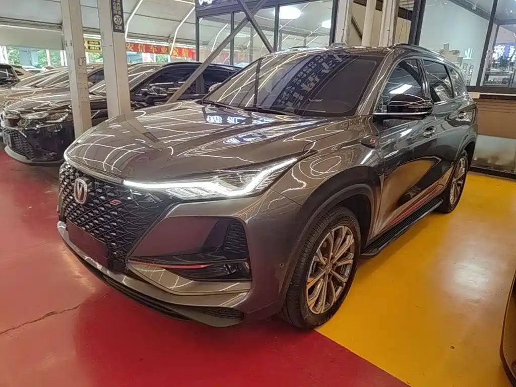 Changan CS75 PLUS 2020 — фото 1