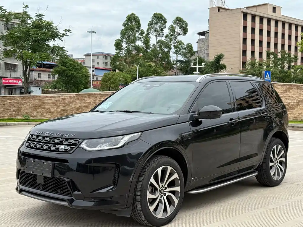 Land Rover Discovery Sport 2022