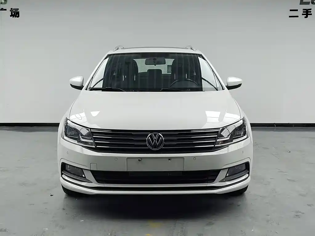 Volkswagen Gran Lavida 2018 — фото 3