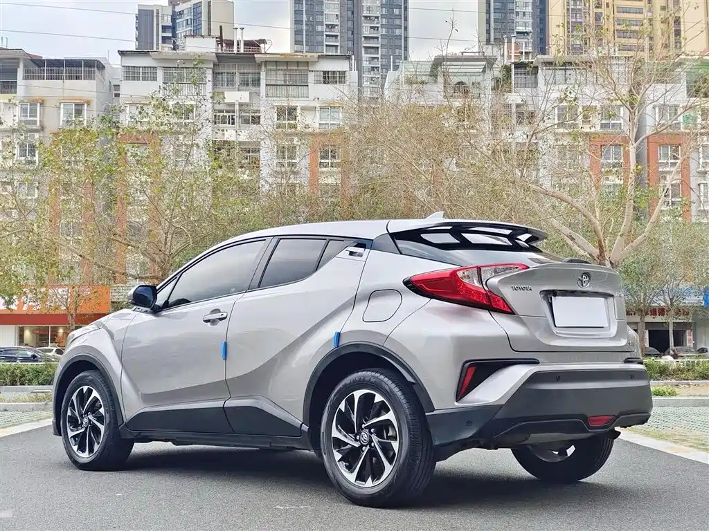 Toyota IZOA 2019 — фото 9