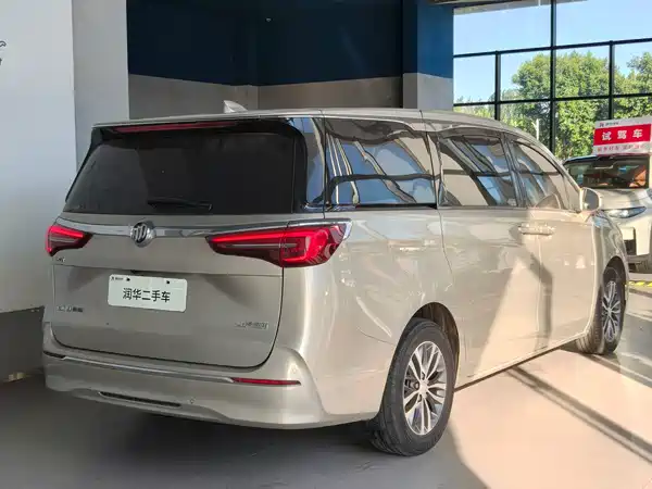 Buick GL8 2021