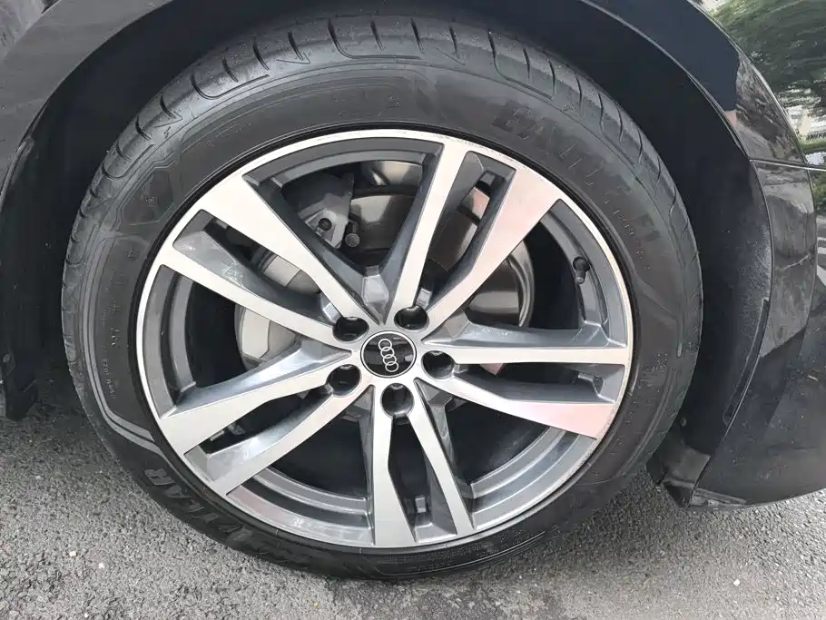 Audi A6L 2025
