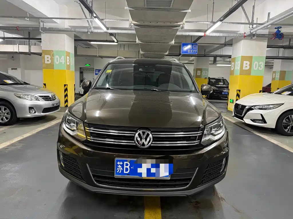 Volkswagen Tiguan 2014 — фото 1