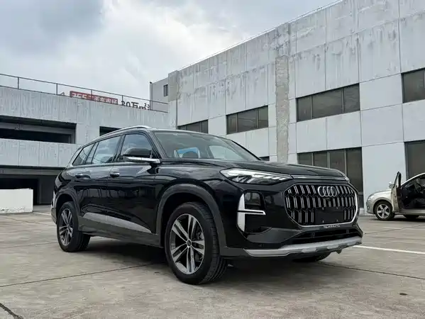 Audi Q6 2026