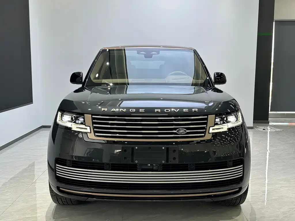 Land Rover Range Rover 2023 — фото 2
