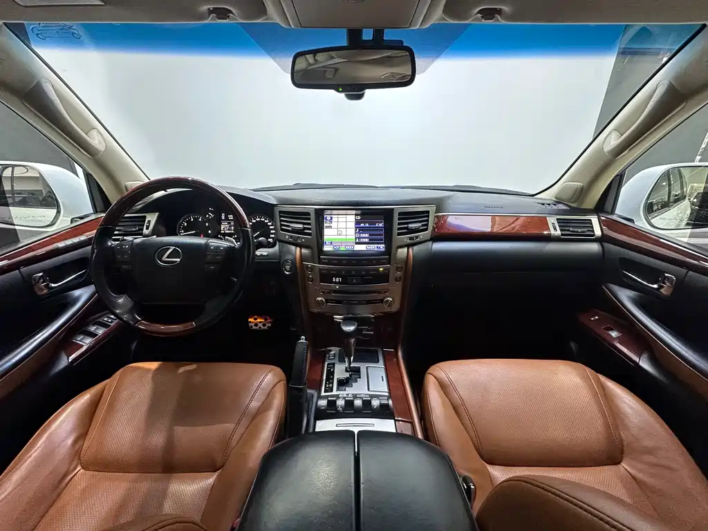 Lexus LX 2015 — фото 8