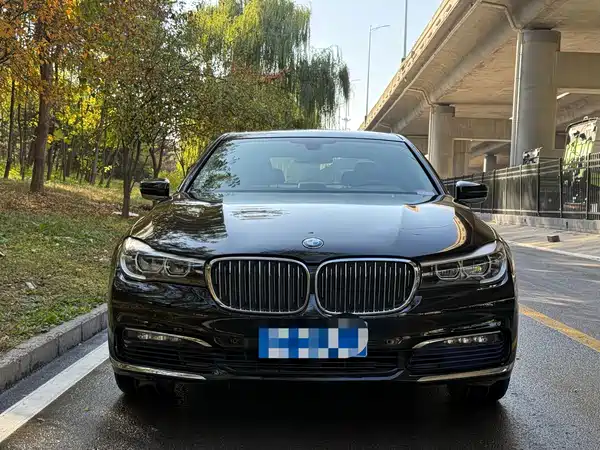 BMW 7 Series 2016