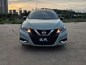 Nissan Tiida 2023