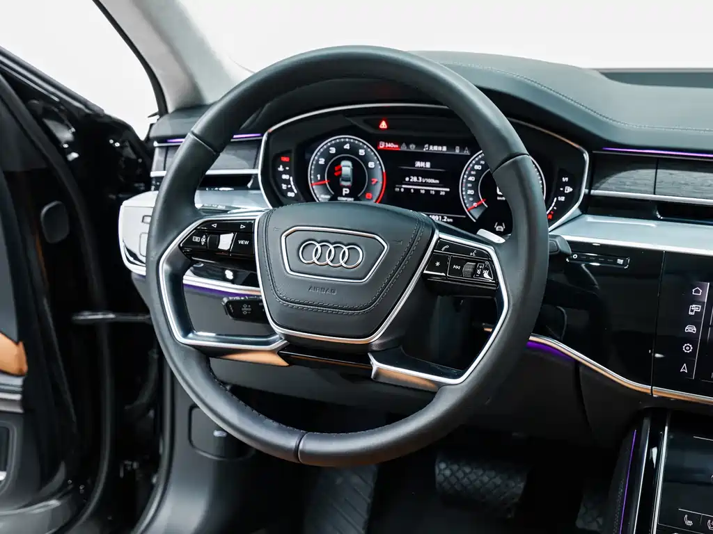 Audi A8 2025 — фото 18