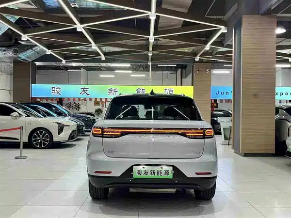 Leapmotor C11 2023