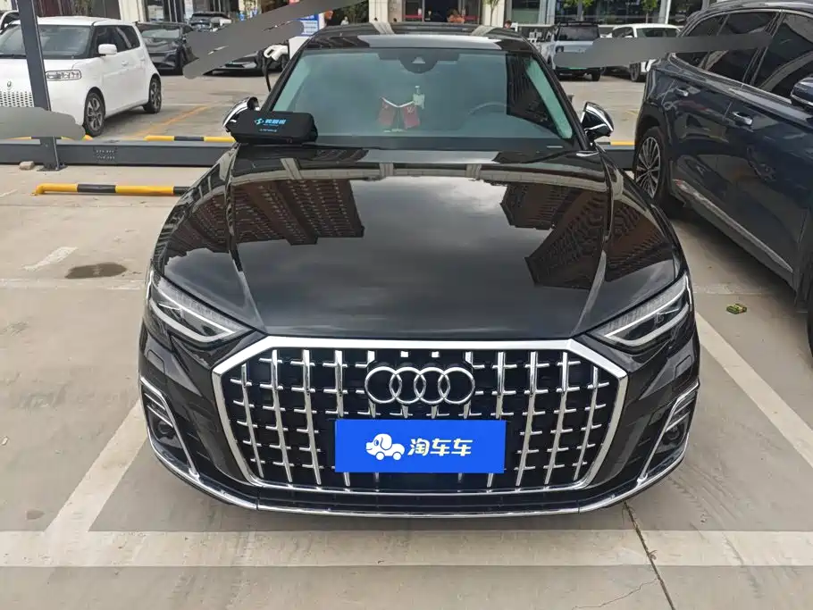 Audi A8 2023
