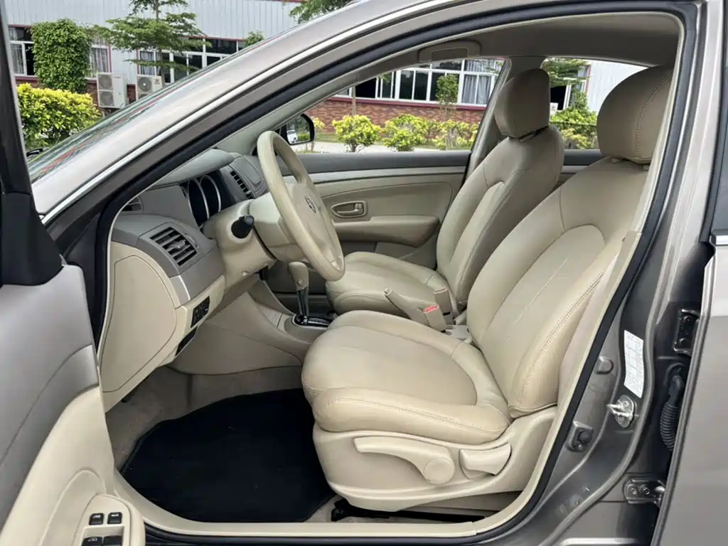 Nissan Sylphy 2018 — фото 8