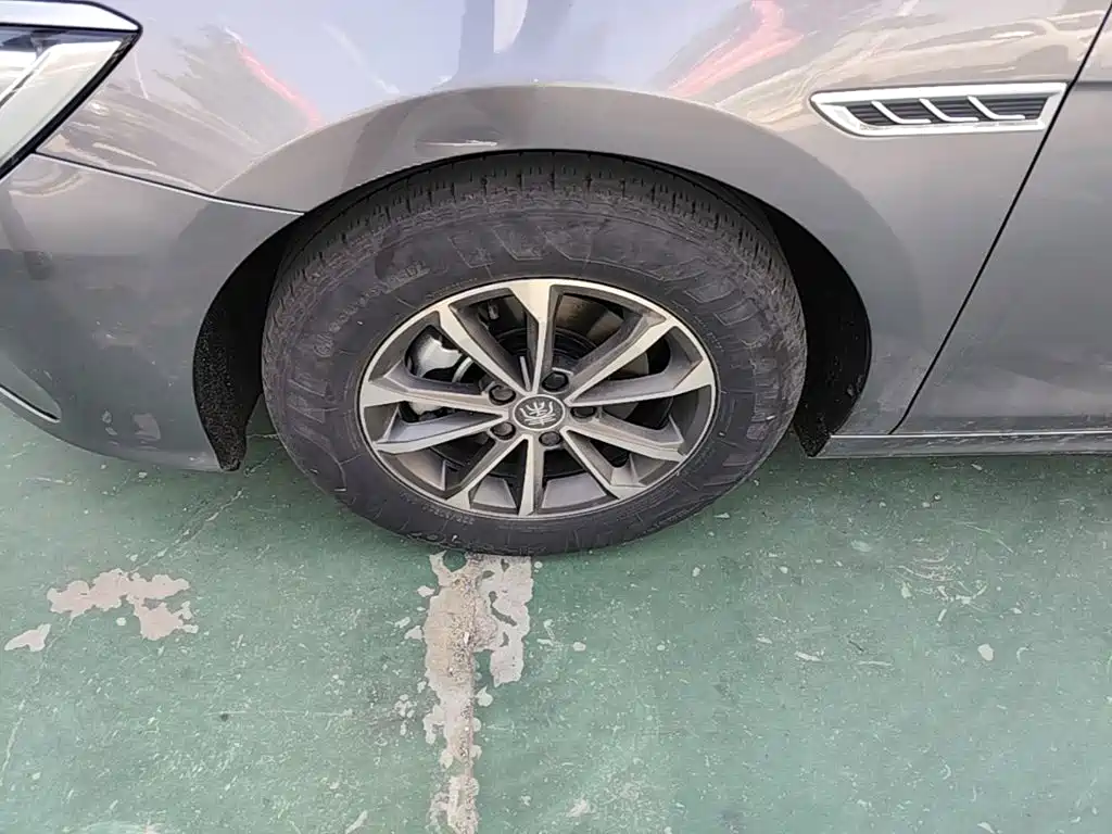 BYD Qin PLUS 2023 — фото 23