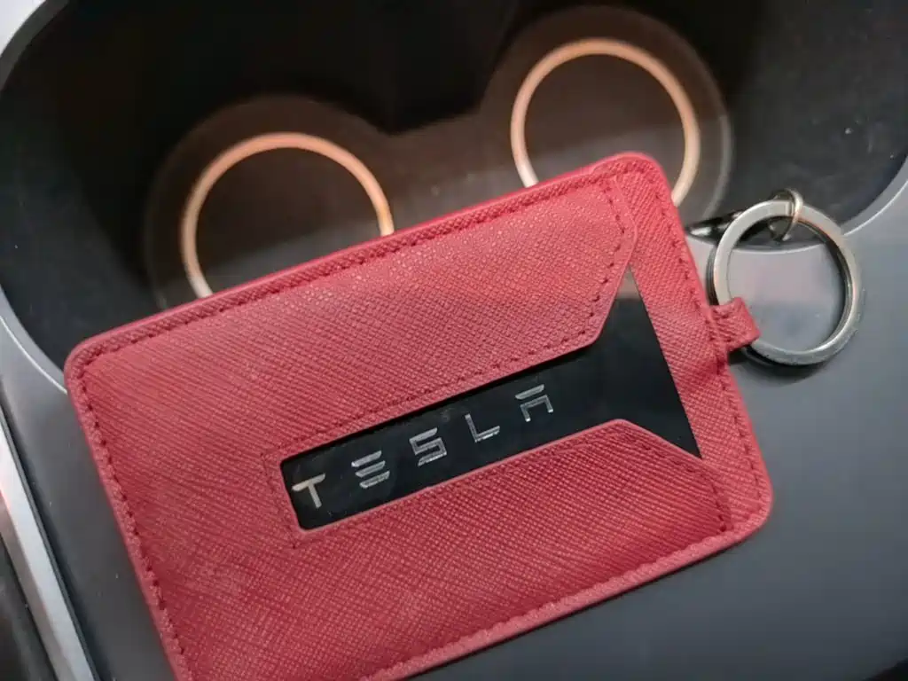 Tesla Model Y 2021 — фото 9