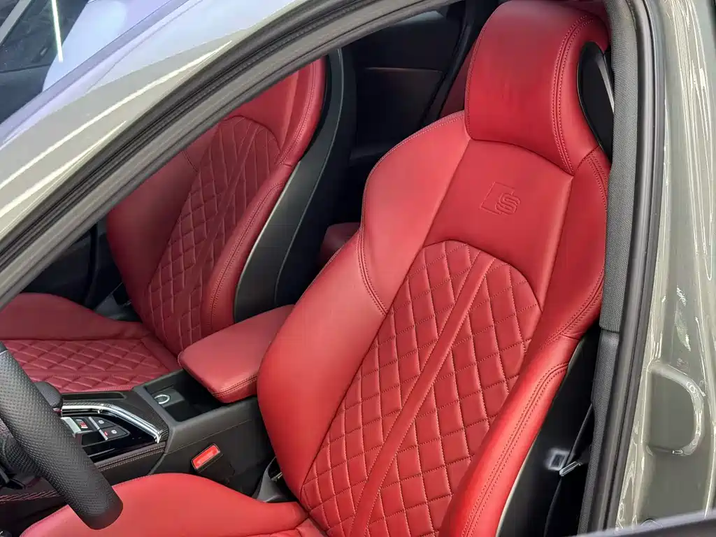 Audi S4 2023