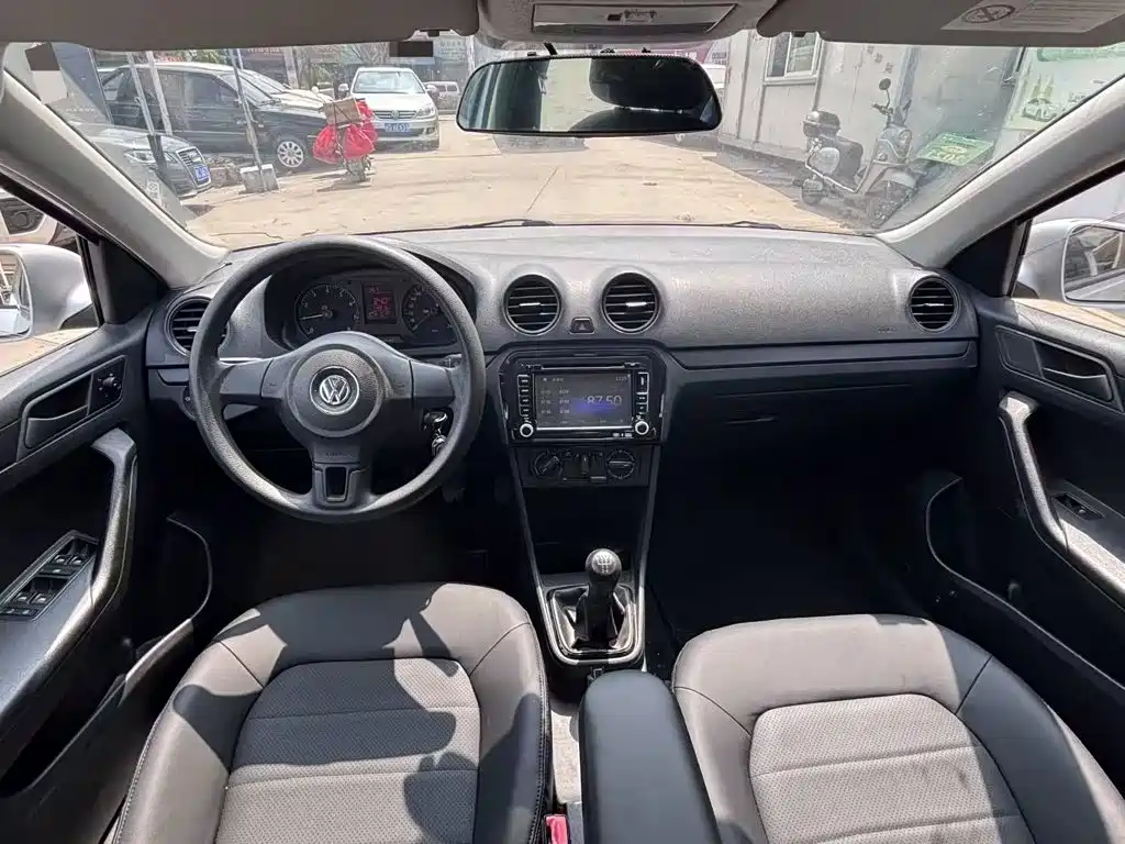 Volkswagen Jetta 2015