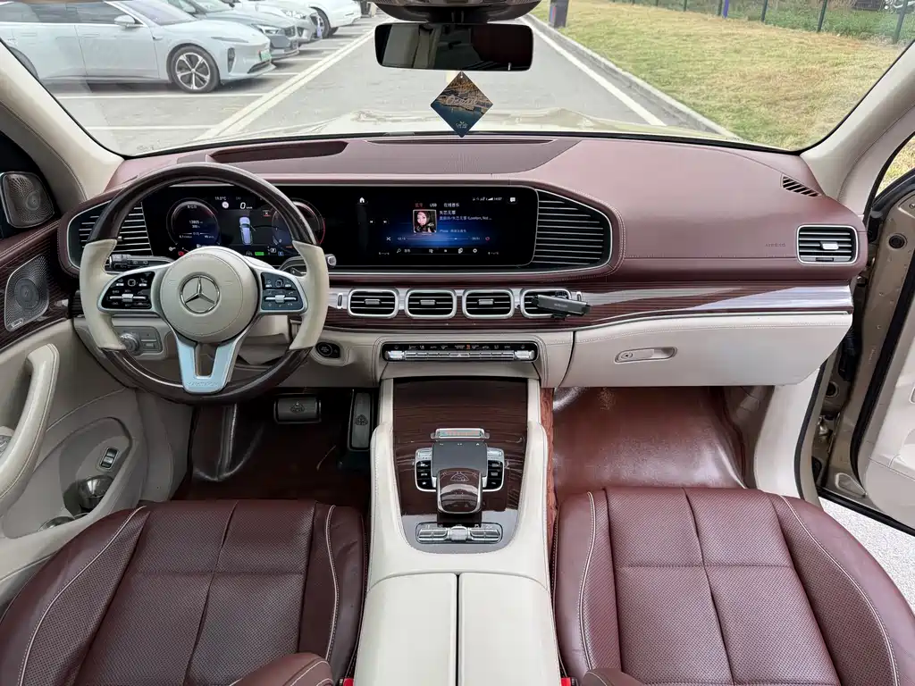 Mercedes-Benz GLS 2022 — фото 14