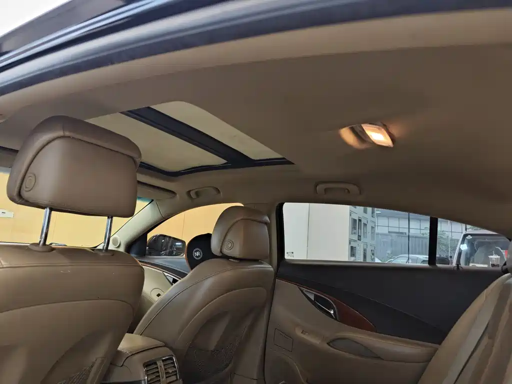 Buick LaCrosse 2013 — фото 24
