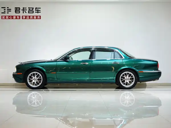 Jaguar XJ 2004