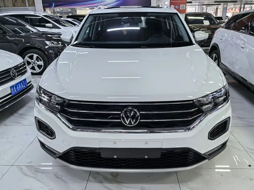 Volkswagen T-Roc 2021 — фото 2