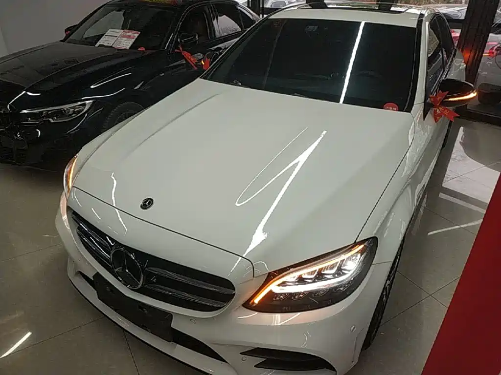 Mercedes-Benz C-Class 2020