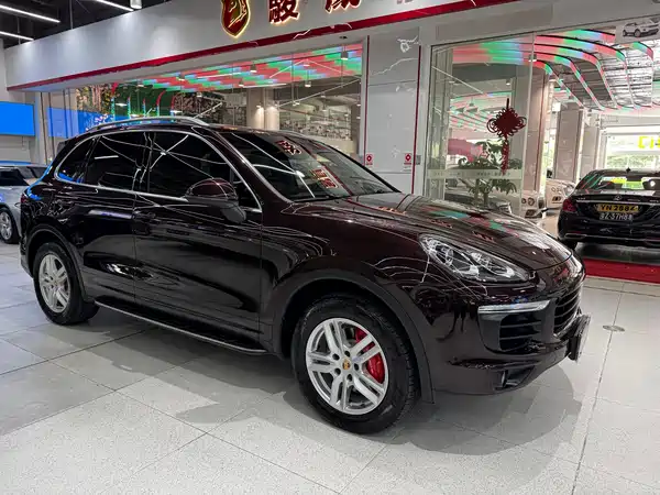 Porsche Cayenne 2016