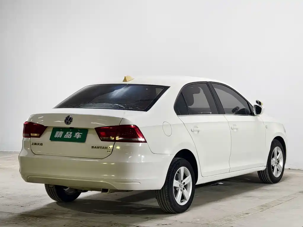 Volkswagen Santana 2014