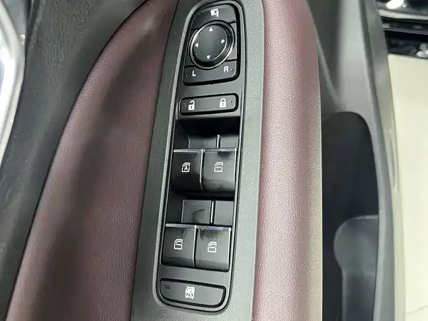 GAC Trumpchi M6 2022