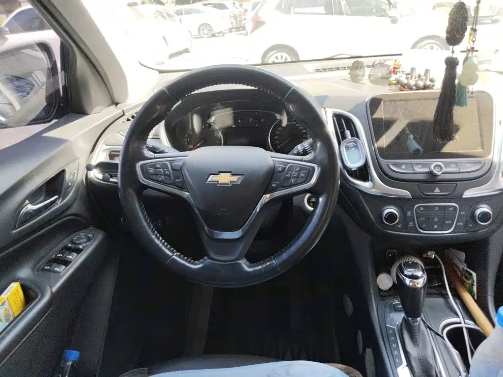 Chevrolet Equinox 2018 — фото 11