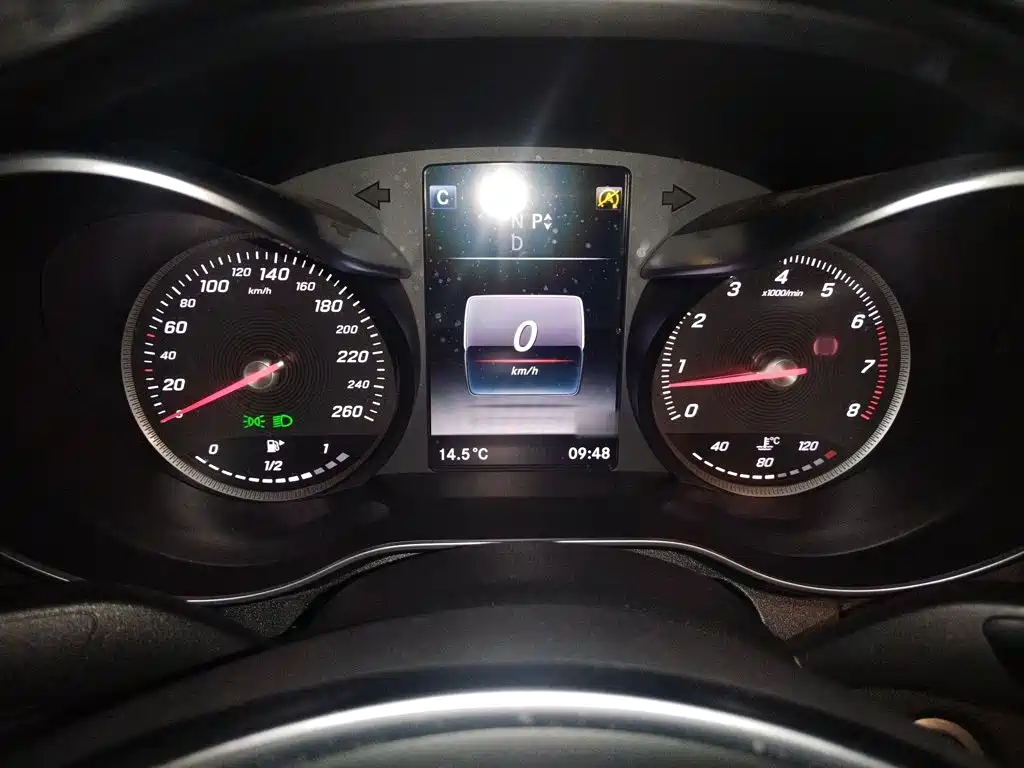 Mercedes-Benz C-Class 2016