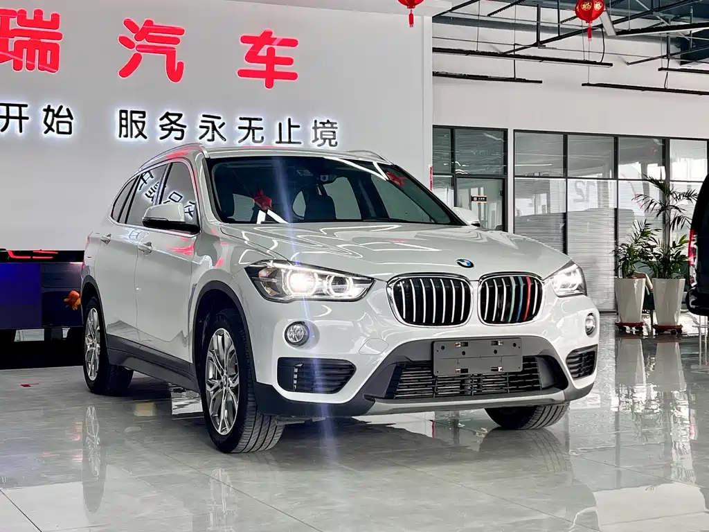 BMW X1 2019 — фото 3