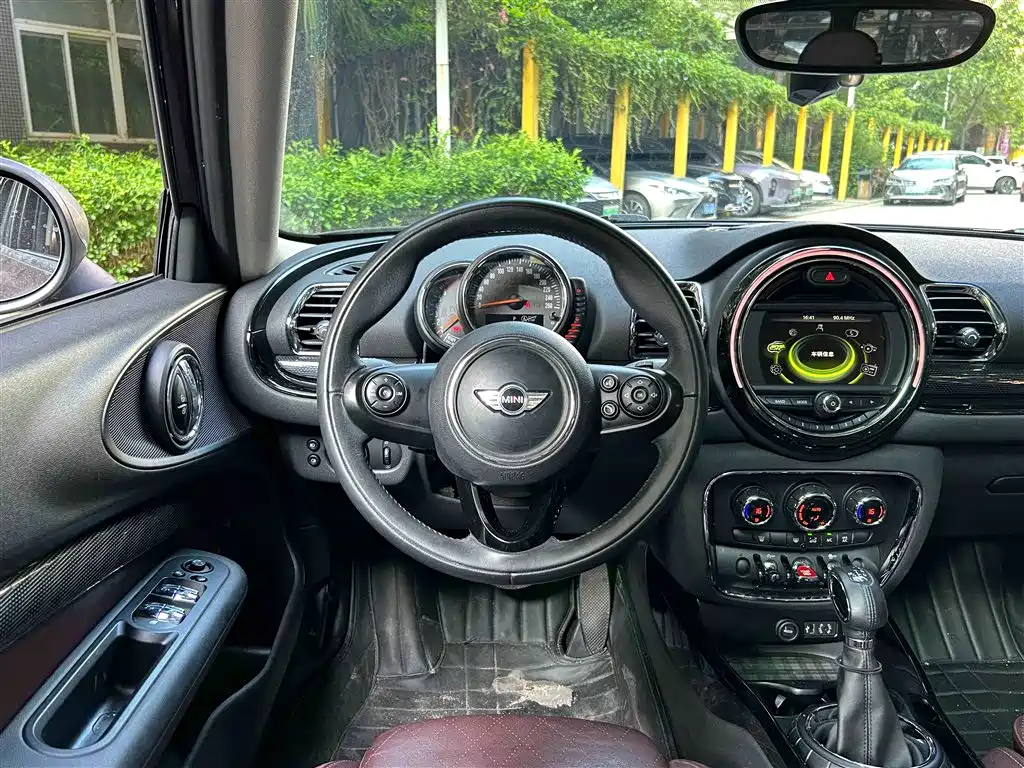 MINI Clubman 2017 — фото 14