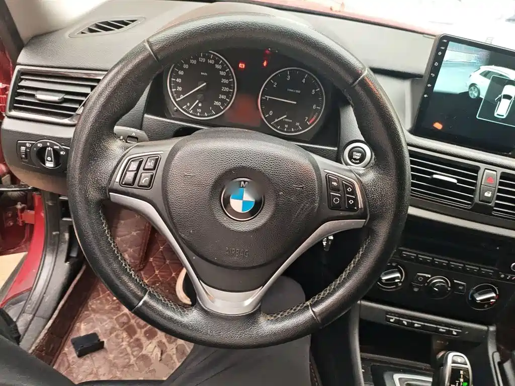 BMW X1 2015 — фото 7